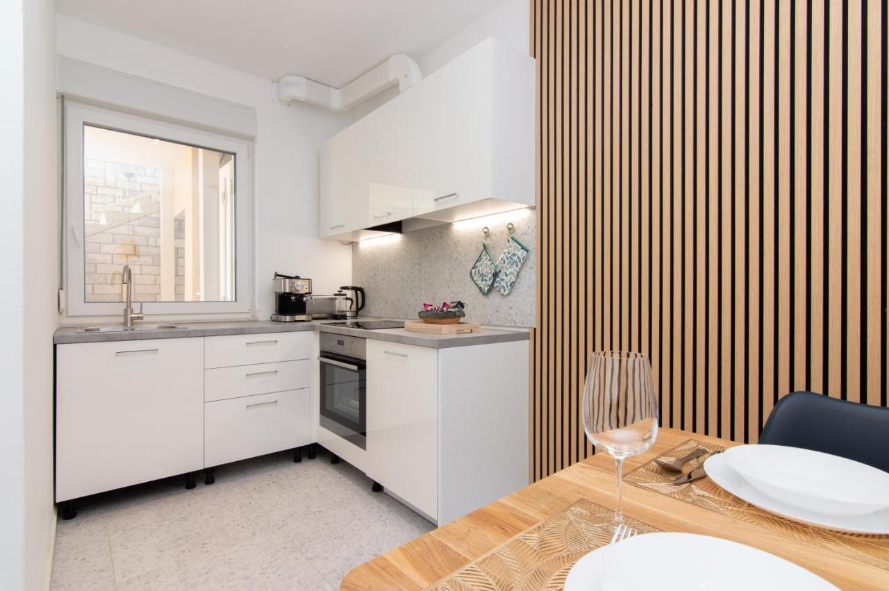 The Rose Garden Apartments Πορτορόζ Εξωτερικό φωτογραφία