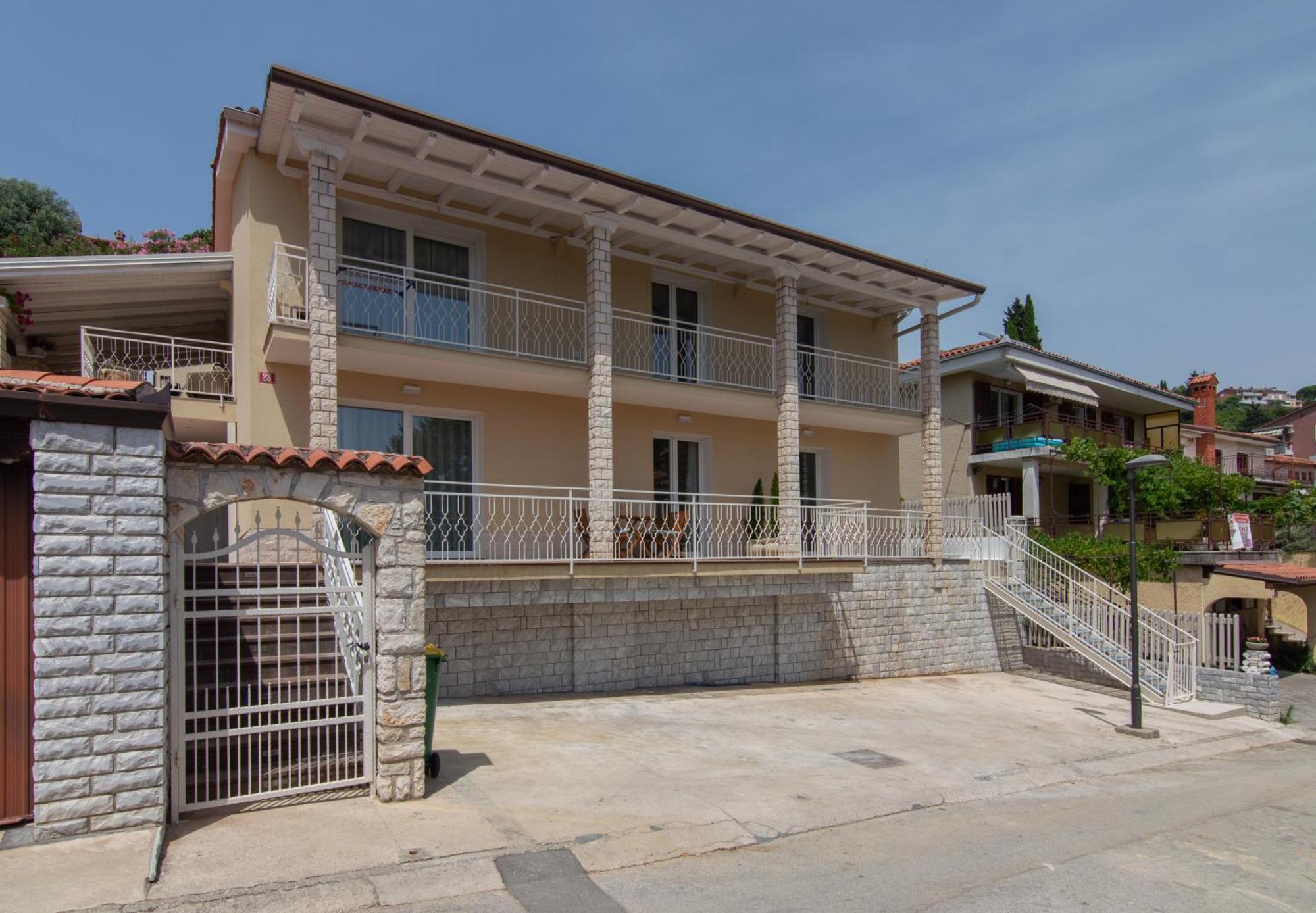 The Rose Garden Apartments Πορτορόζ Εξωτερικό φωτογραφία